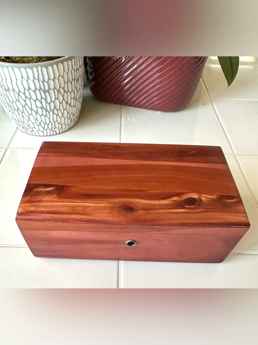 Vintage Lane Cedar Keepsake Box w/ Original Key 9” Jewelry Memory Box